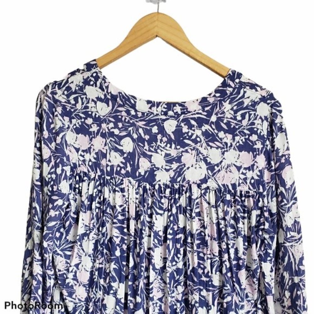 Floral print puff sleeve button blouse top size Medium - Picture 4 of 10
